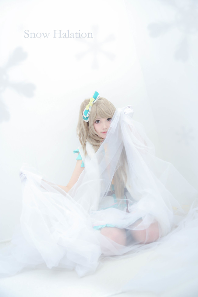 [cosplay]雪色光晕[二次元cos]