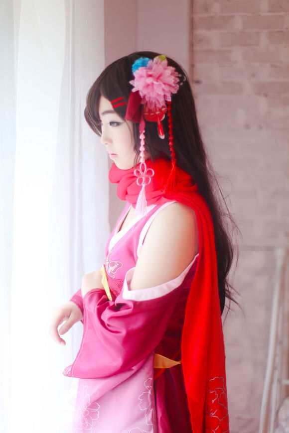楯山文乃同人和服红缨公主大美腿驾到